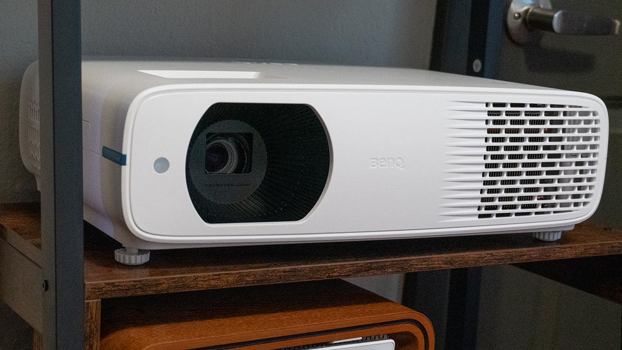Powering Through Portable Power Banks - Projector Reviews - Image